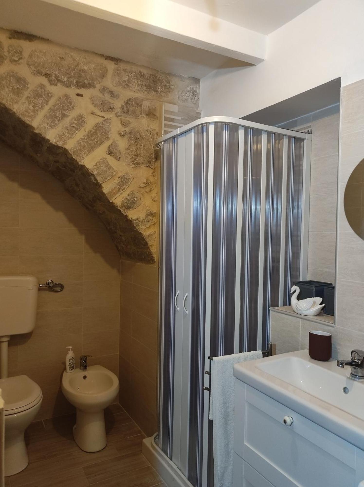 Da Nonna Vienna Villa Roccavivara Esterno foto