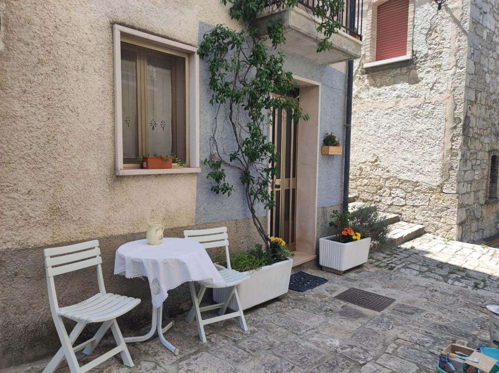 Da Nonna Vienna Villa Roccavivara Esterno foto